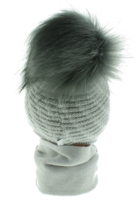 Baby hat with a scarf CZ + S 015E Baby hat with a scarf CZ + S 015E