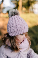 Pudrowa czapka zimowa z kominem dla dziewczynki